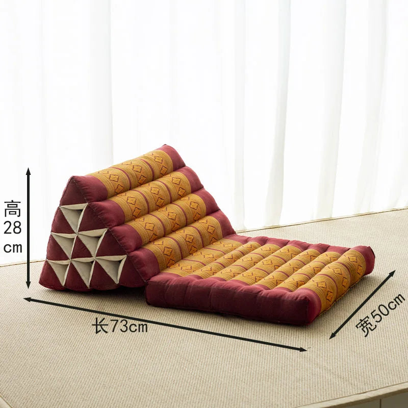 Dreieckskissen: Entspanne natürlich nach Thai-Tradition