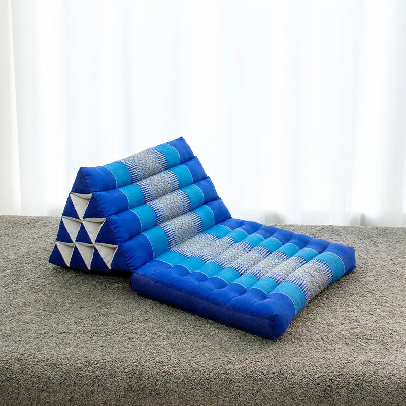 Dreieckskissen: Entspanne natürlich nach Thai-Tradition